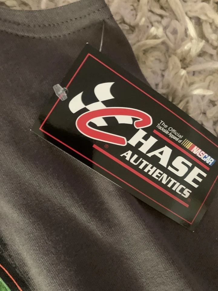 Danica Patrick NASCAR Sleeveless Shirt Size medium. Front And Back Hit NEW - Image 4 of 4