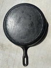 Unmarked Griswold Iron Mountain #9 1082 Cast Iron Skillet - Sits Flat