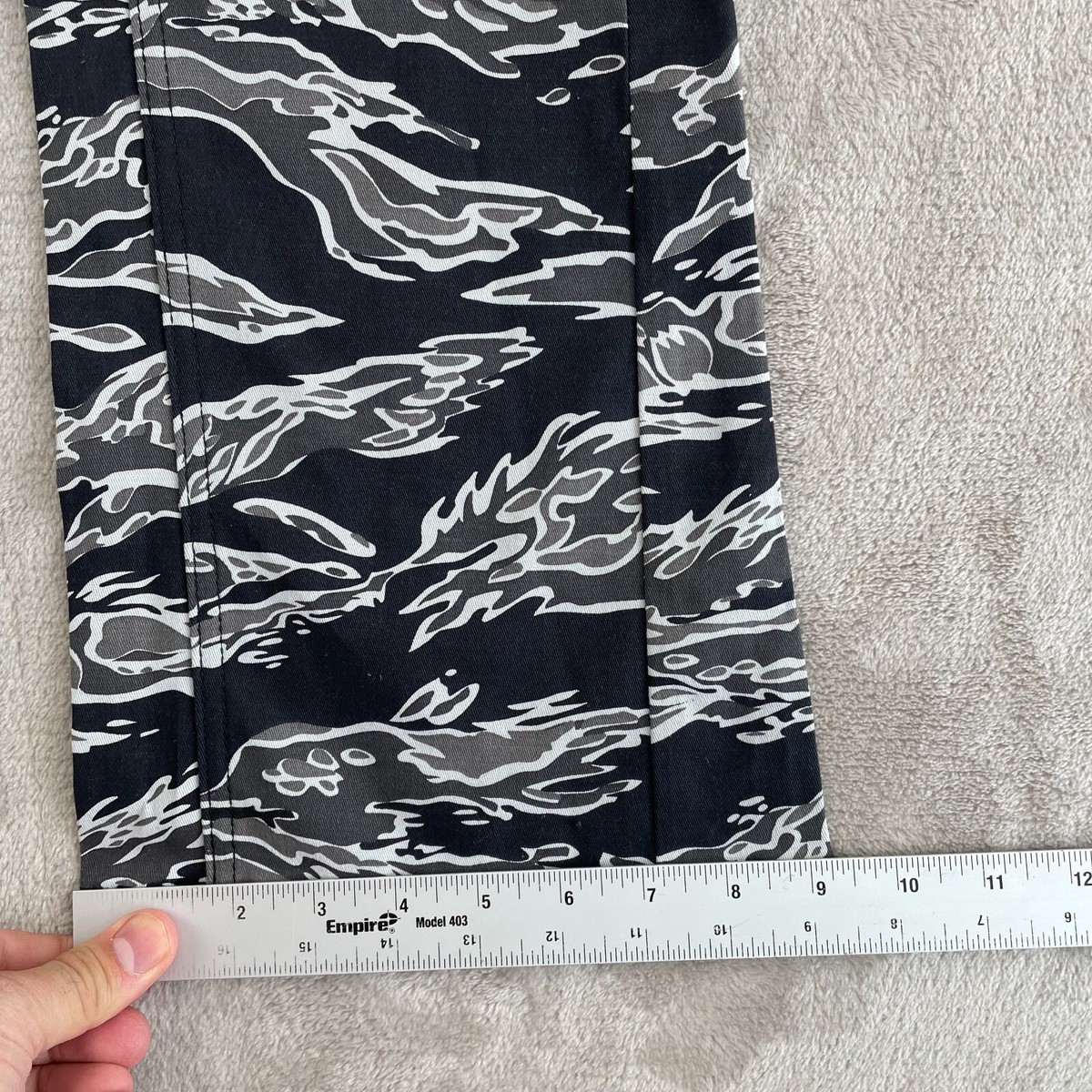 MINTCREW Los Angeles Flared Pants Men 34x33 Black Tiger