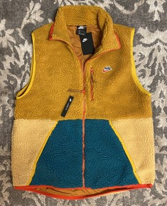 nike fleece vest men's