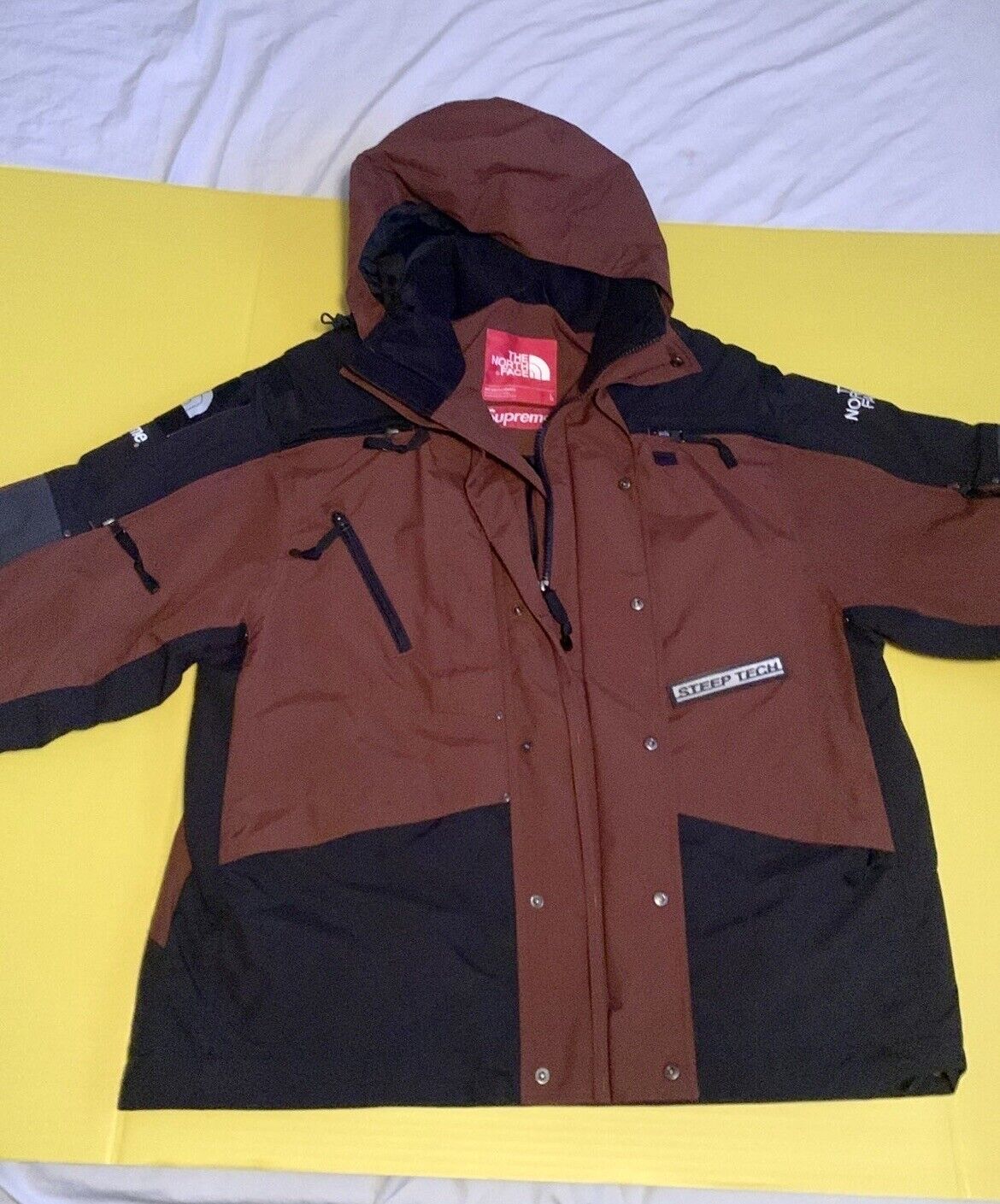 Supreme The North Face Steep Tech Apogee jacket (FW22) | eBay