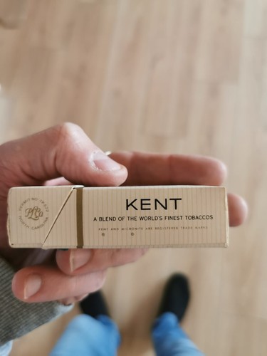 KENT - U.S.A. empty 20 cigarette pack packet box - 第 4/4 張圖片