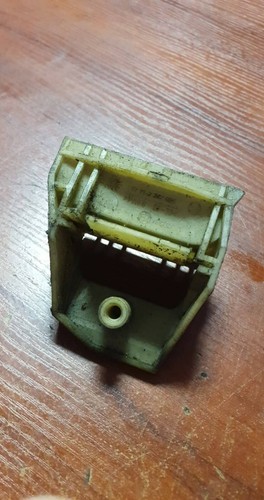 BMW E39 5er Kühler Innenlager 2247895