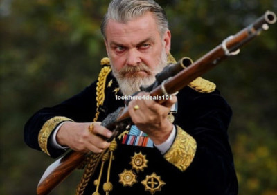 Ray Stevenson Photo 8.5x11 Actor Movie Memorabilia Entertainment Collectibles