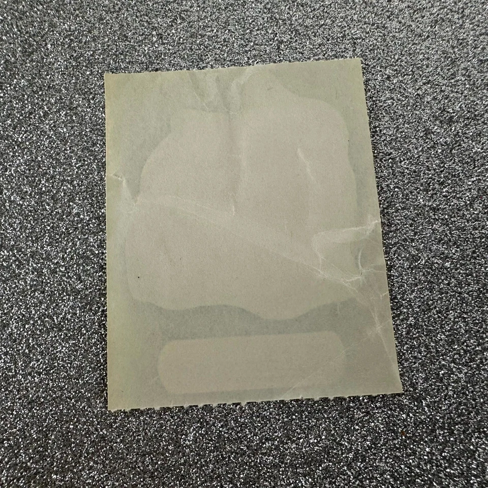 Pegatina de tendencia vintage “Bola de hilo de gato gatito naranja” mate rasguño-n-olfateo atigrado Foto 4 de 4