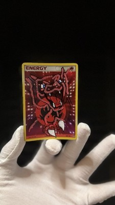 Pokemon / Charizard 01/01