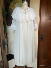 Vintage Vanity Fair Bridal Peignoir Set White Chiffon with Ruffle Collar sz 32