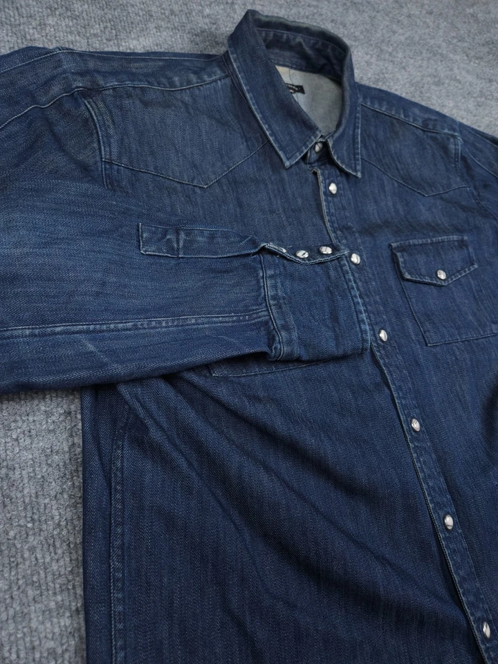 Camisa de mezclilla Surface to Air cambray para hombre azul medio pesado grueso perla a presión WOW Foto 3 de 4