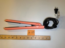 Amika Hair Straightner Strand Perfect Ceramic Styler Coral Pink AM5570 1 Inch