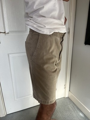 Lee Men's Beige Extreme Comfort Chino Shorts 32