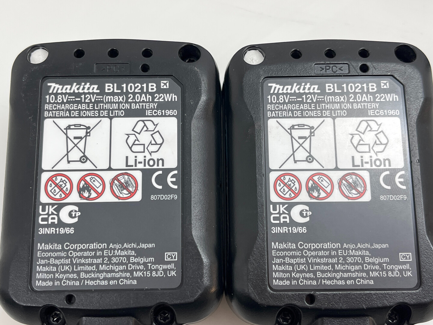 Makita DF333D Trapano-avvitatore 12 V + 2 batterie, caricabatterie, valigetta foto 3