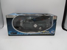 1/18 SCALE MIRA BY SOLIDO GREEN CHEVROLET PICKUP #8108