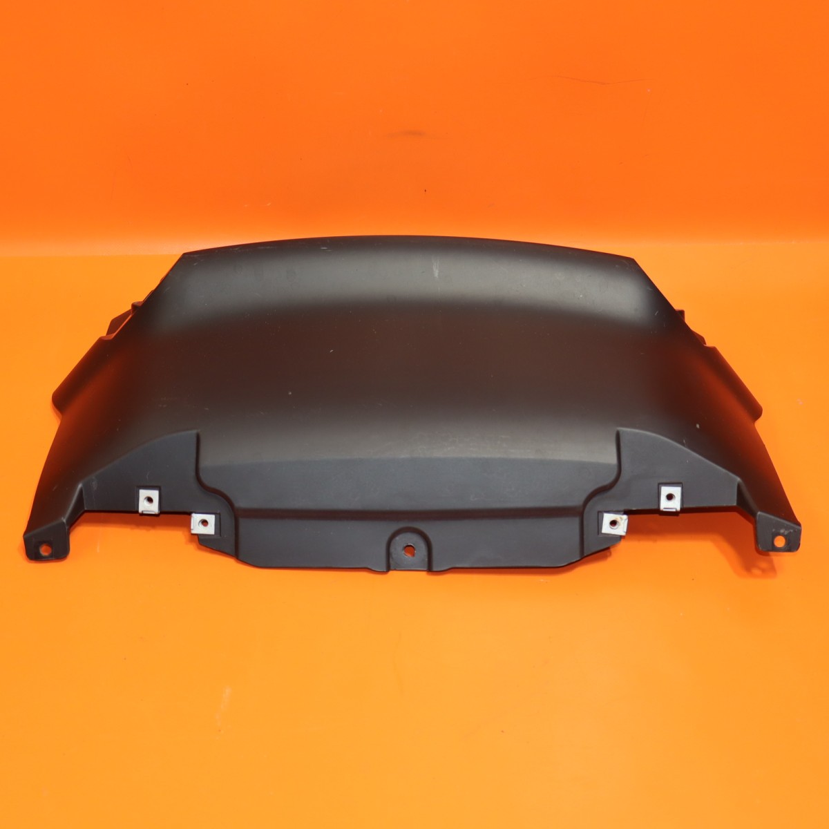 FERRARI 488 GTB SPIDER CENTERAL ZONE CLOSURE FRONT 2016-2018 2019 86709000 OEM