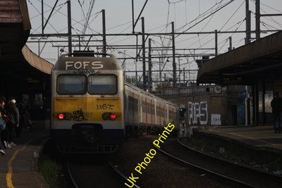 Photo SNCB Belgian Railway 6x4 Class 75 EMU 387 at Antwerpen Berchem c2023 P3