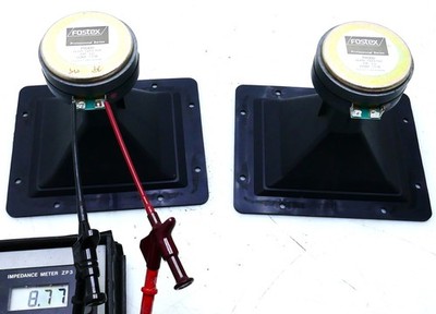 Fostex FH300 Lautsprecher Paar Studio Monitor Wandhalterung Vintage Audio Set