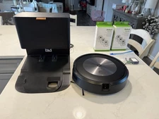 iRobot Roomba j7+ Self-Emptying Robot Vacuum w/ Clean Base & Extra Parts