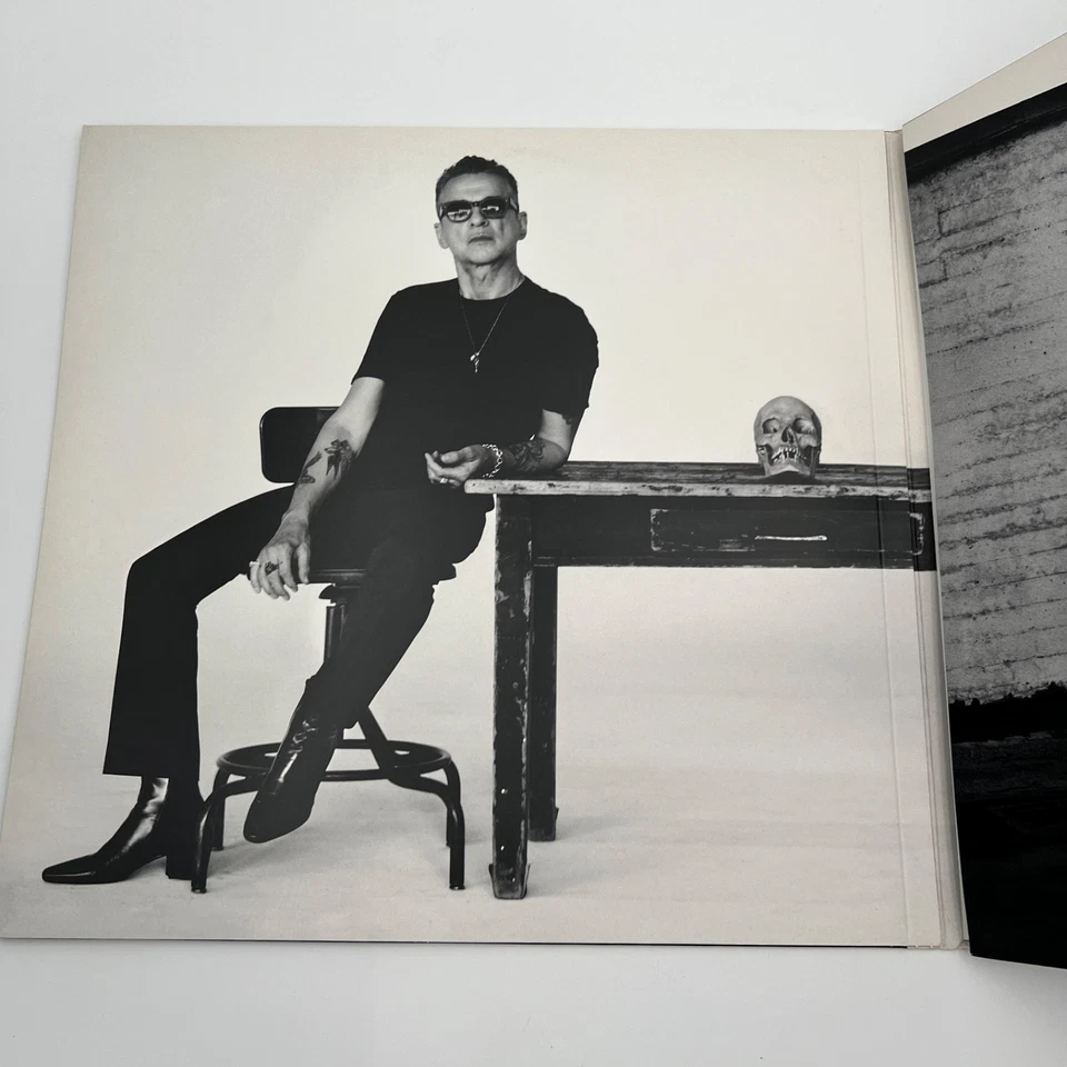 Depeche Mode – Memento Mori 2xLP 2023 Columbia 19658765411 Gatefold w/ Poster EX - Image 4 of 4