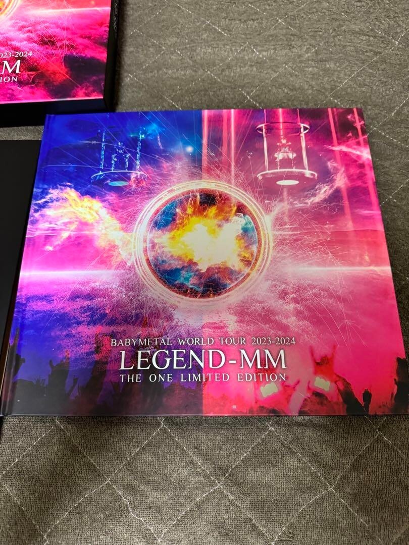 ミュージック [2DVD] BABYL WORLD TOUR 2023-2024 BABYMETAL WORLD TOUR 2023 -2024 LEGEND -MM (2DVD