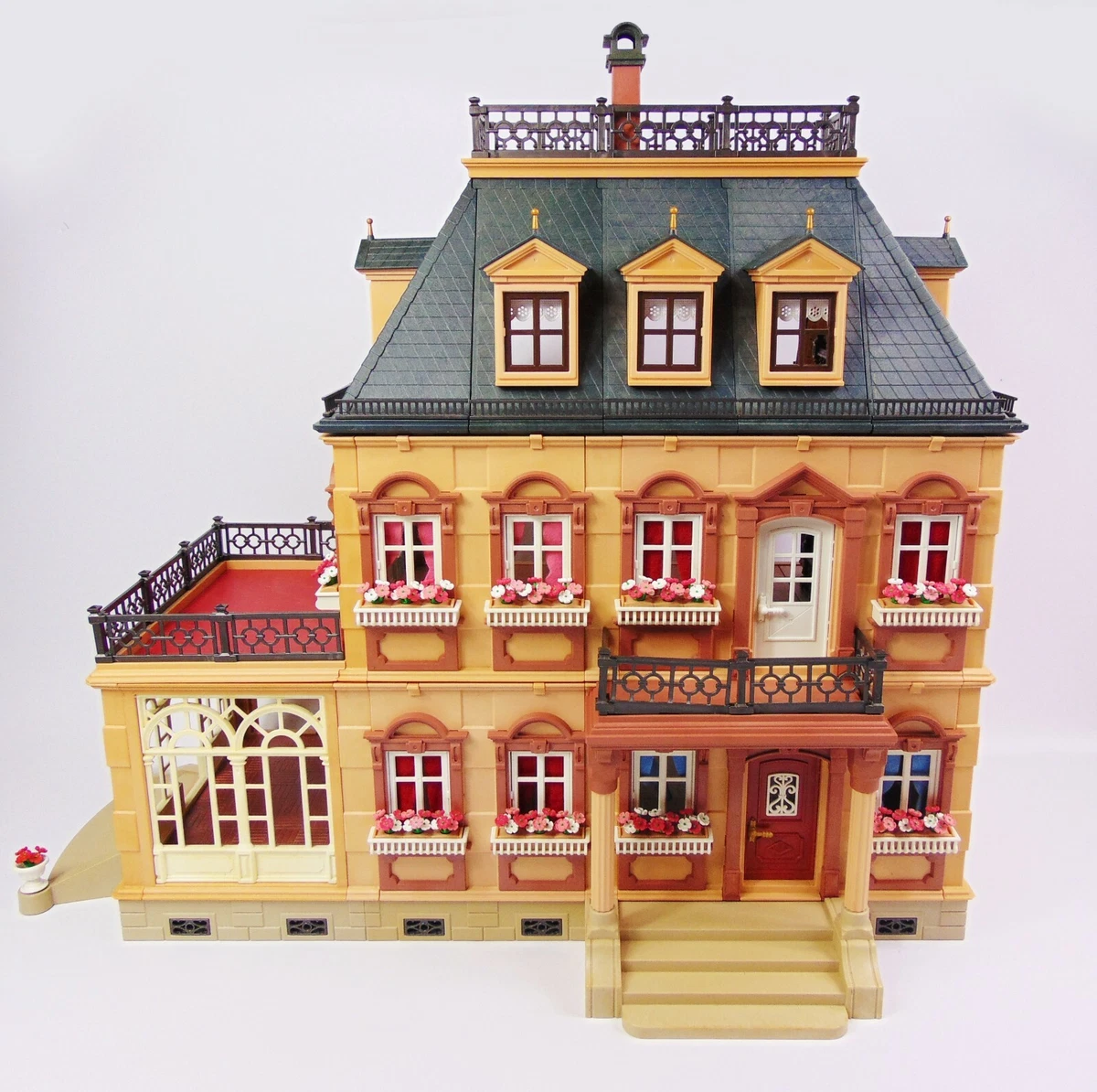 Beautiful Vintage Dollhouse, Playmobil Victorian Mansion 5300 