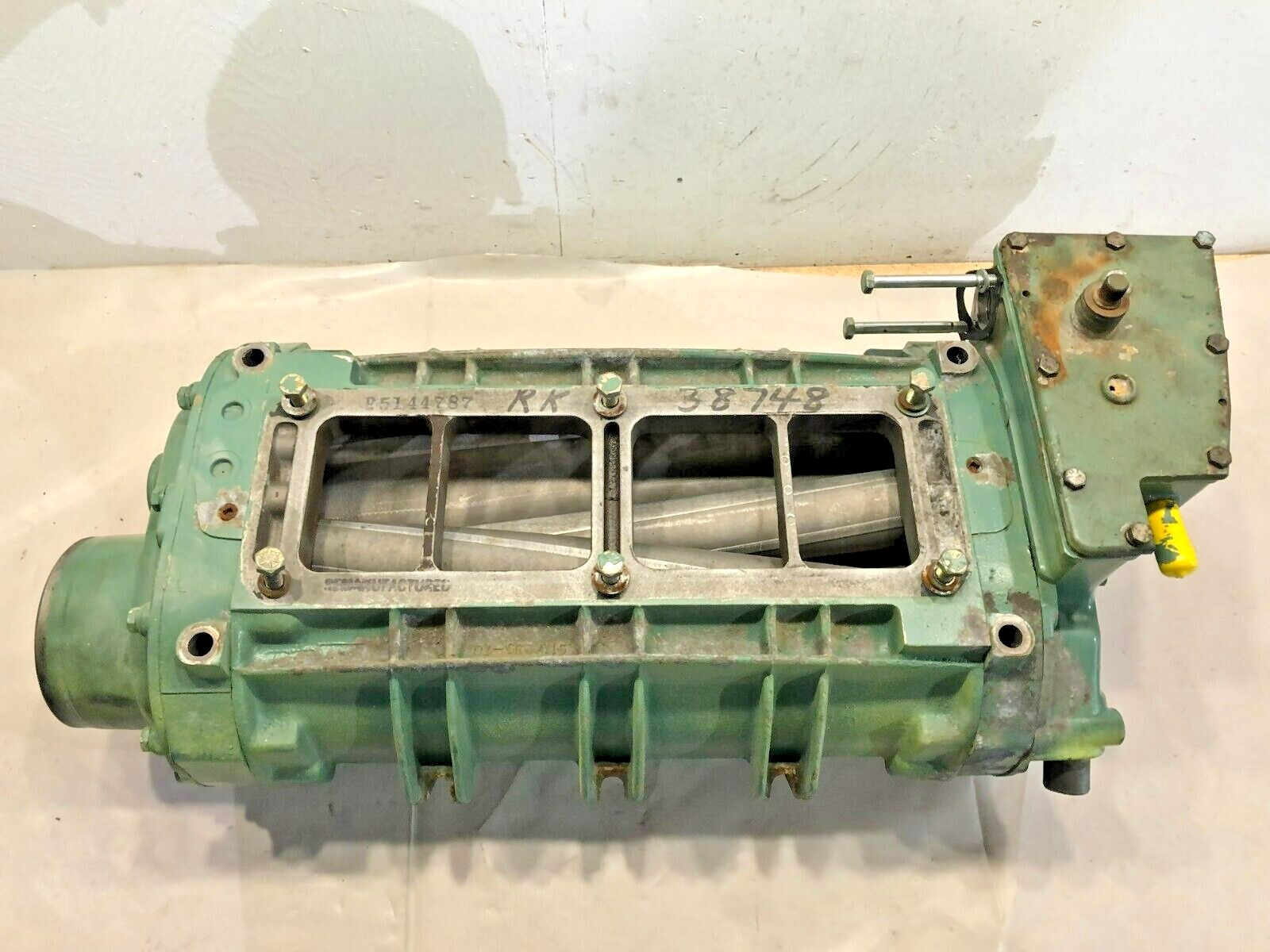 8V92T DETROIT DIESEL SUPERCHARGER BLOWER NON ECM MOTOR w/ Governor  