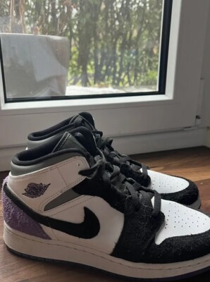 Top Zustand: Nike Air Jordan 1 Mid SE Varsity Purple Gr. 39