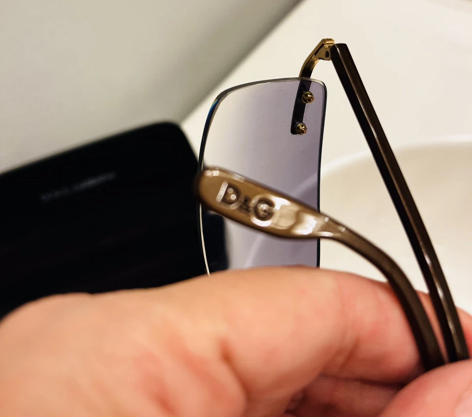 Dolce and Gabana Fashion glasses. Slight Tint! Retro Fashion - Image 3 of 4