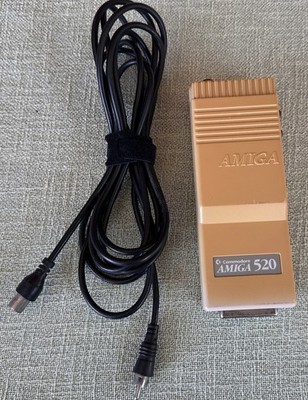 Commodore TV Adapter Model A520 with Antenna Cable #07 26