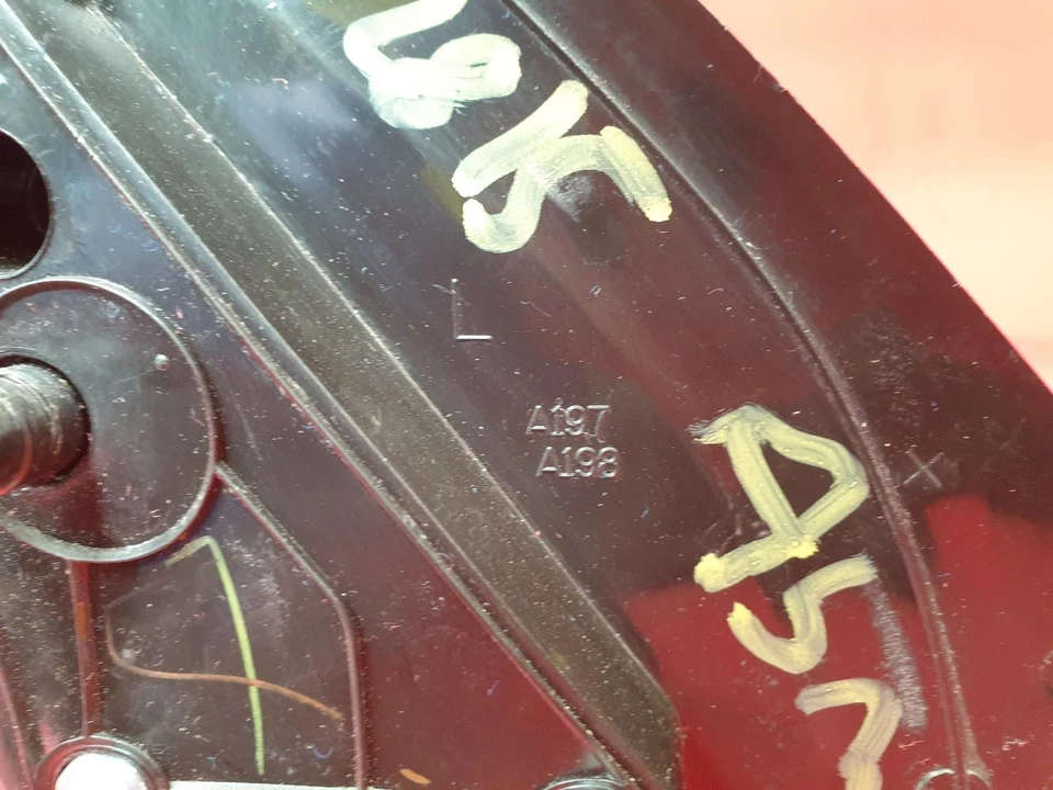 MITSUBISHI L200 ESPEJO RETROVISOR PLEGABLE LADO DEL PASAJERO ALA CERCANA 2014 LH Foto 4 de 4