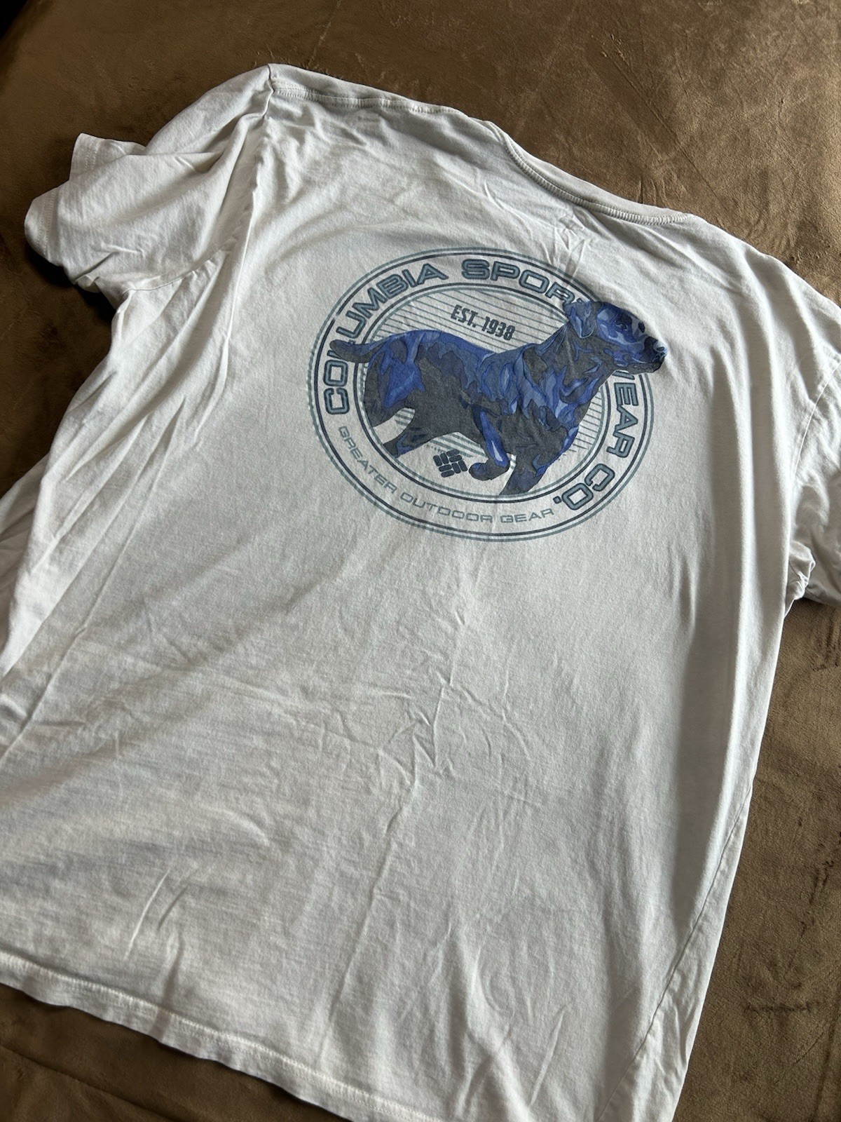 Columbia  T-Shirt With Back Graphic Print Short Sleeve Hunting Dog Men’s XXL thumbnail 7