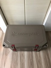 Snow Peak Hard Rock Cooler 40QT 38L Grizzly Made Heavy Duty 11kg Japan Used Fs