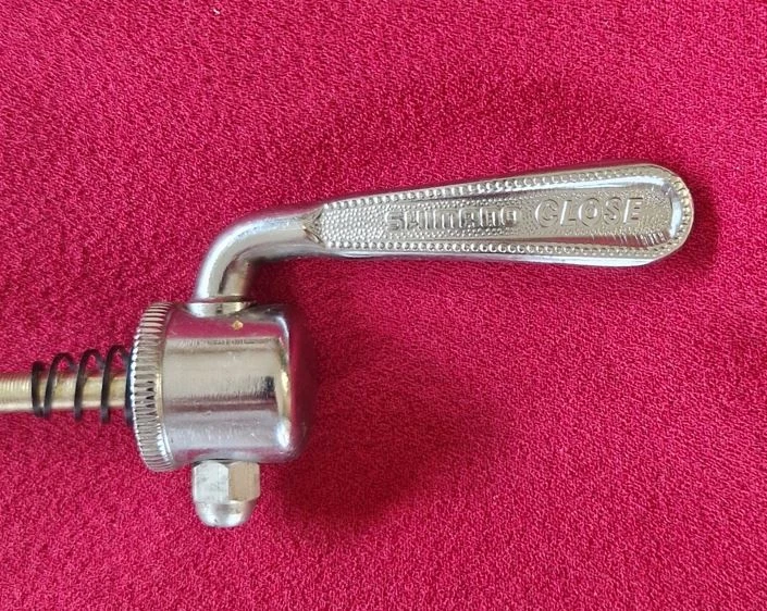 Shimano 600 Arabesque Gold Rennrad Hinterrad Schnellspanner, NEU, NOS, Vintage - Bild 2 von 3