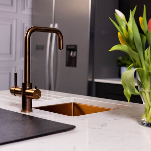 4 in 1 Instant Boiling Hot Water Kitchen Tap, Tank & Filter Full Kit flode Vier - Picture 3 of 84