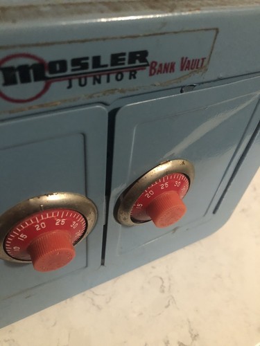 Vintage Mosley Junior Banktresor. gebraucht - Bild 2 von 5