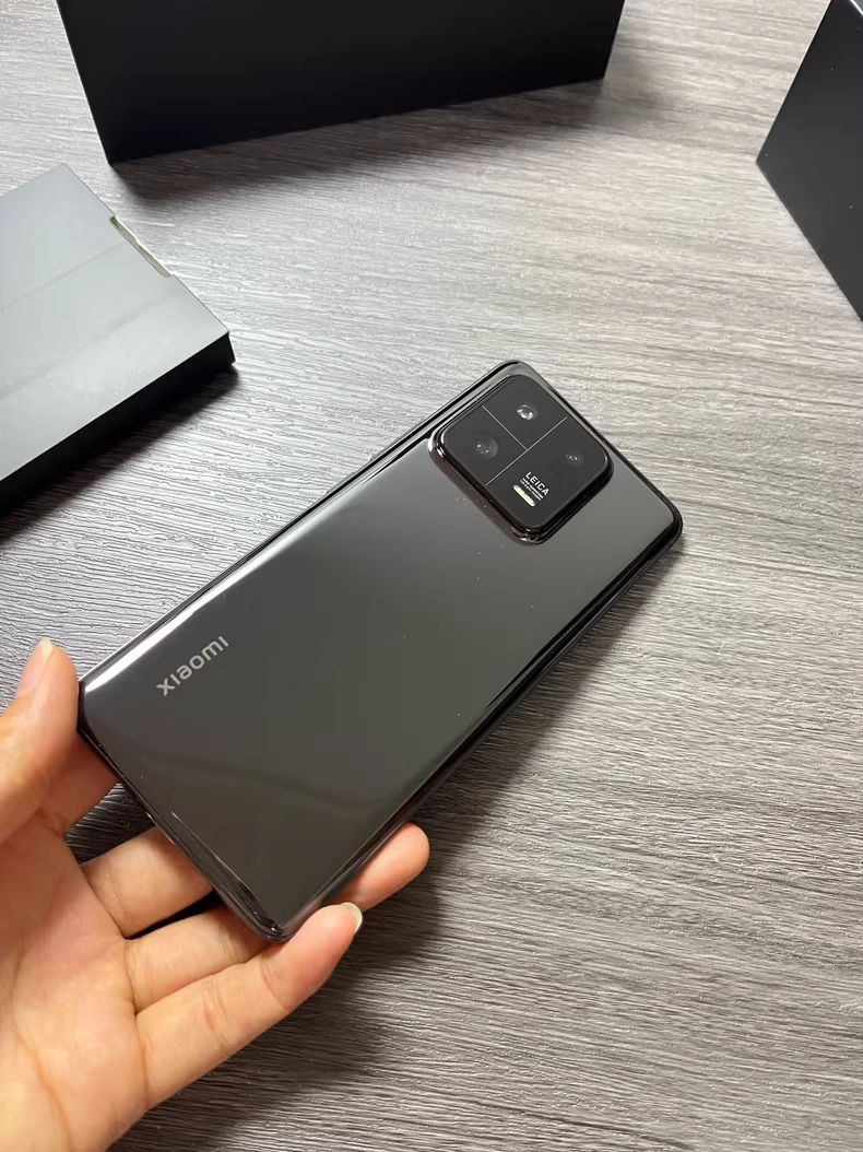 Xiaomi 13 Pro 本体 Xiaomi 13 Pro【スペック】価格や発売日 | スマホBANK