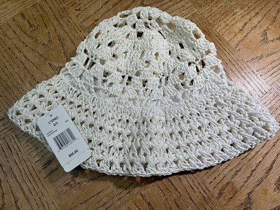 L*Space Crochet Style Sunchaser Hat O/S Brim Monica Wise Designer NWT White $55