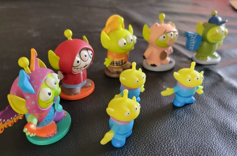 Lot of 8) Disney Pixar Remix Aliens --- LOOK!! - Image 2 of 4
