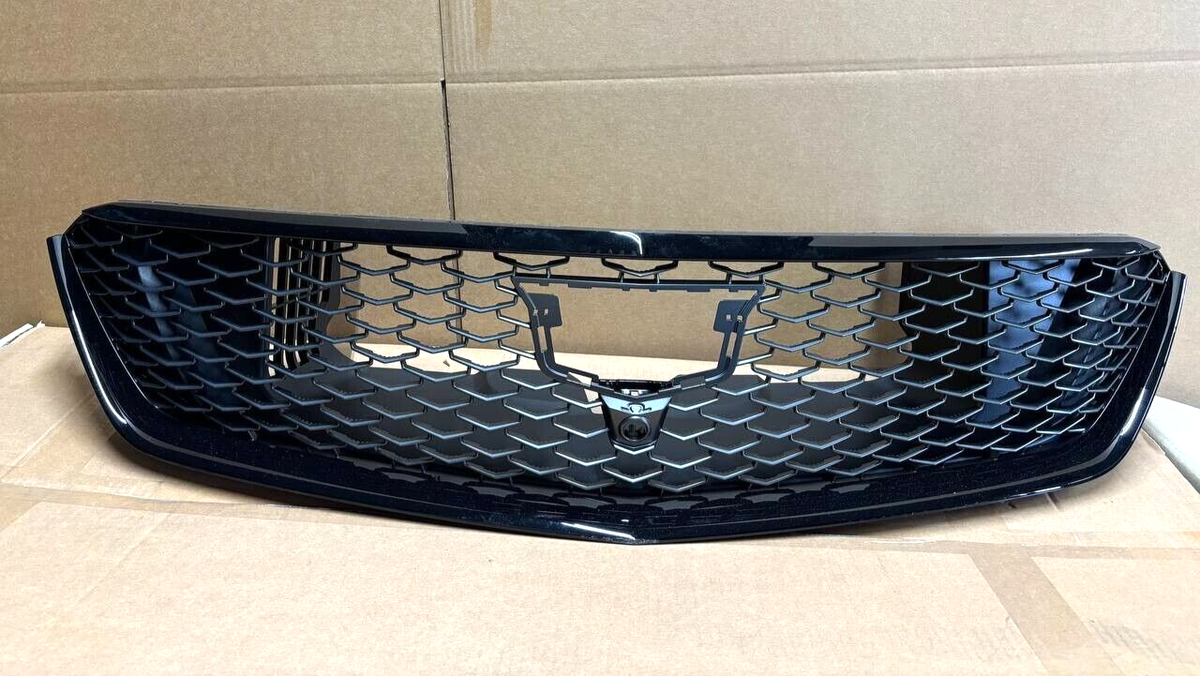 2025 Cadillac CT5 V Blackwing Front Upper Grille W/Cam Hole GM OEM