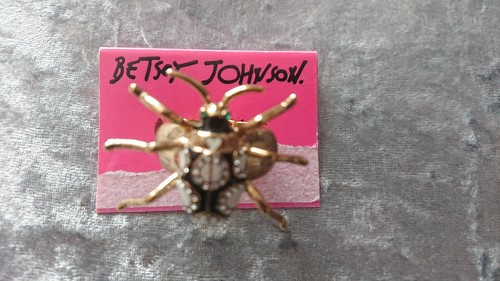 Betsey Johnson Green Eye Beetle Bug Black & White Expanding Stretch Ring $35 - Picture 3 of 8