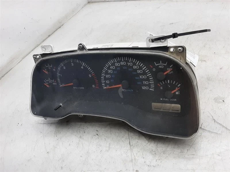 Speedometer Cluster With Tachometer MPH 99 Dodge Ram 1500 56020618AE - Image 3 of 4