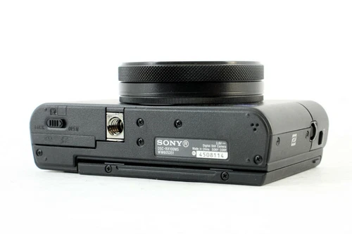 Sony Cyber-shot RX100 V 20.1MP Digital Camera DSC-RX100M5 - Bild 5 von 11