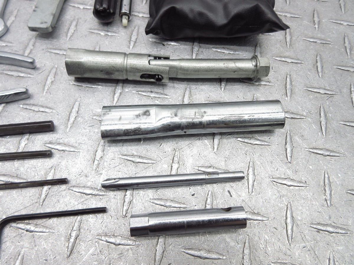 2002 02-06 Kawasaki ZX1200 ZX12R Tool Set Kit Onboard 2002 02-06 Kawasaki ZX1200 ZX12R Tool Set Kit Onboard