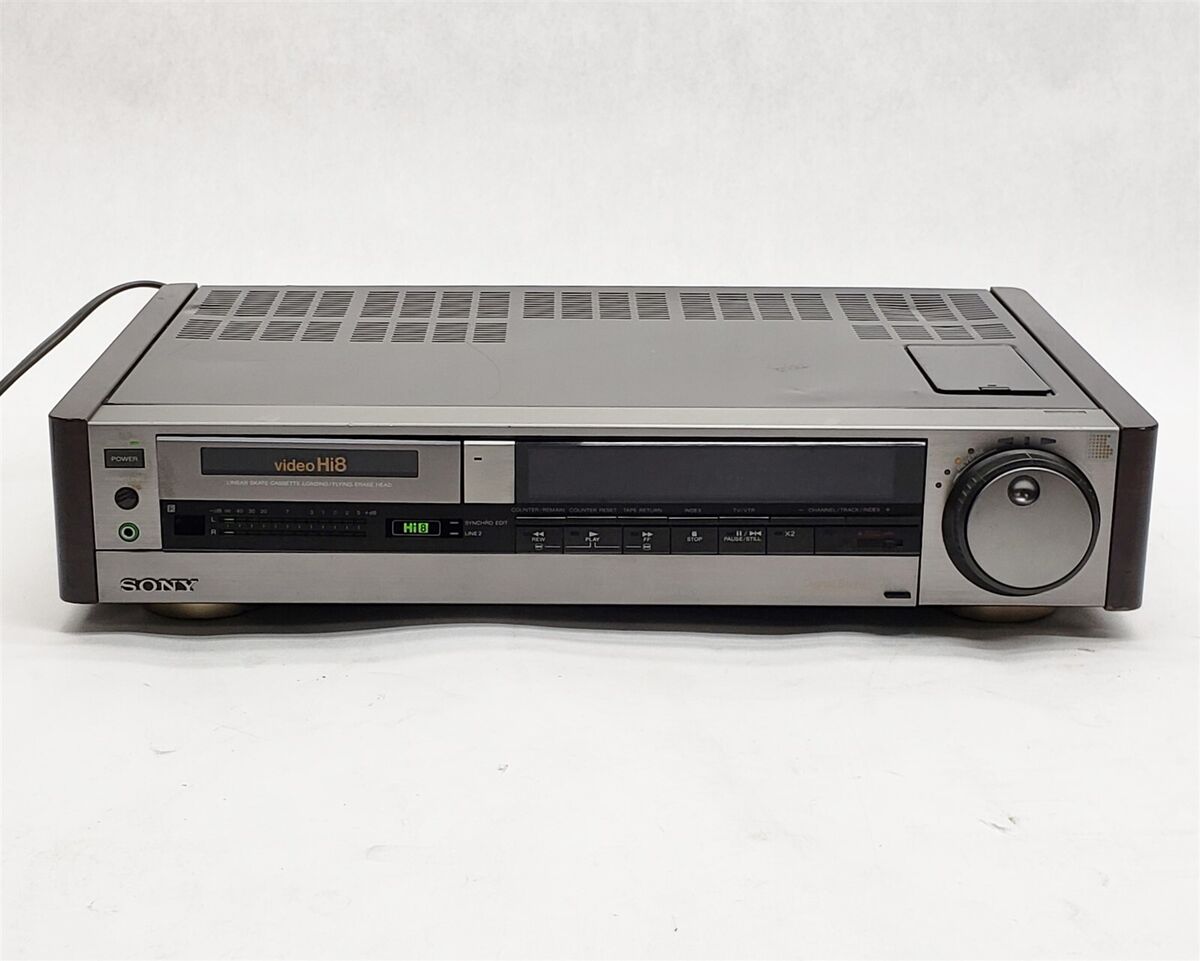 Sony EV-S900 NTSC 8mm Hi8 Stereo HiFi VCR Video Player Sony EV-S900 NTSC 8mm Hi8 Stereo HiFi VCR Video Player