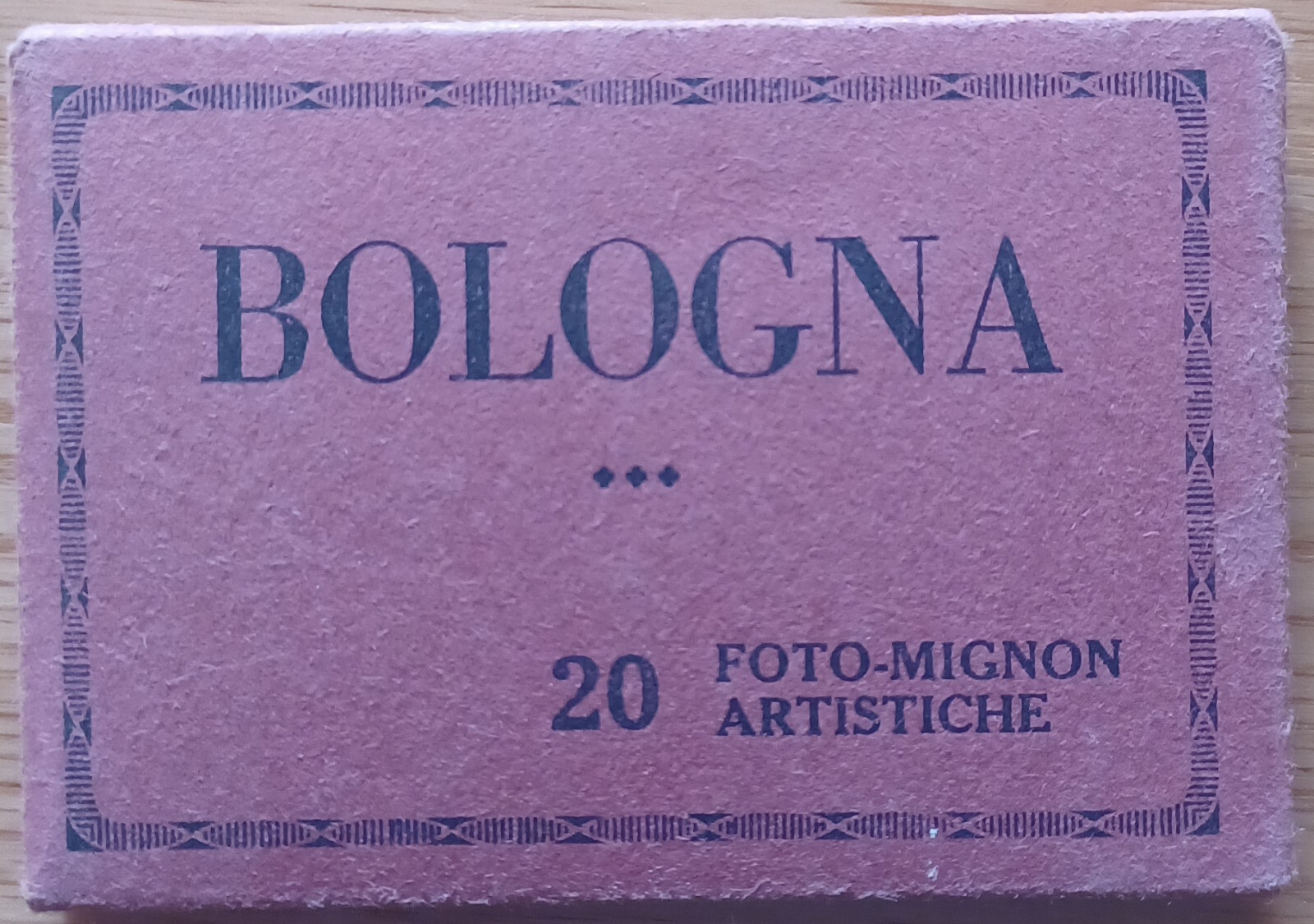 Foto 1 di 2