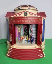 Vintage Mr Christmas Gold Label  The Nutcracker Suite Animated Nutcracker - Read