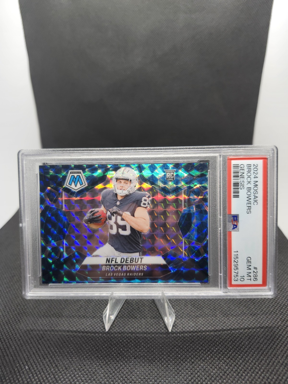 2024 Panini Mosaic NFL Debut Brock Bowers #286 Genesis (RC) PSA 10