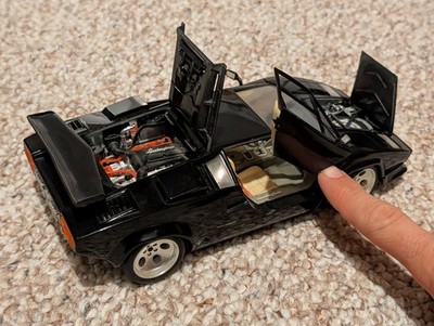 Burago 1:18 Lamborghini Countach Black Diablo Lambo 1988 Diecast