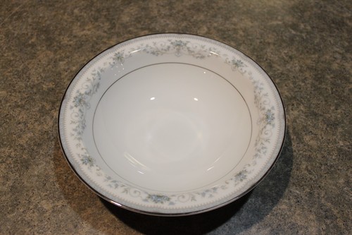 Vintage NORITAKE Colburn Round Vegetable Serving Bowl 6107 Japan - EUC - Picture 3 of 7
