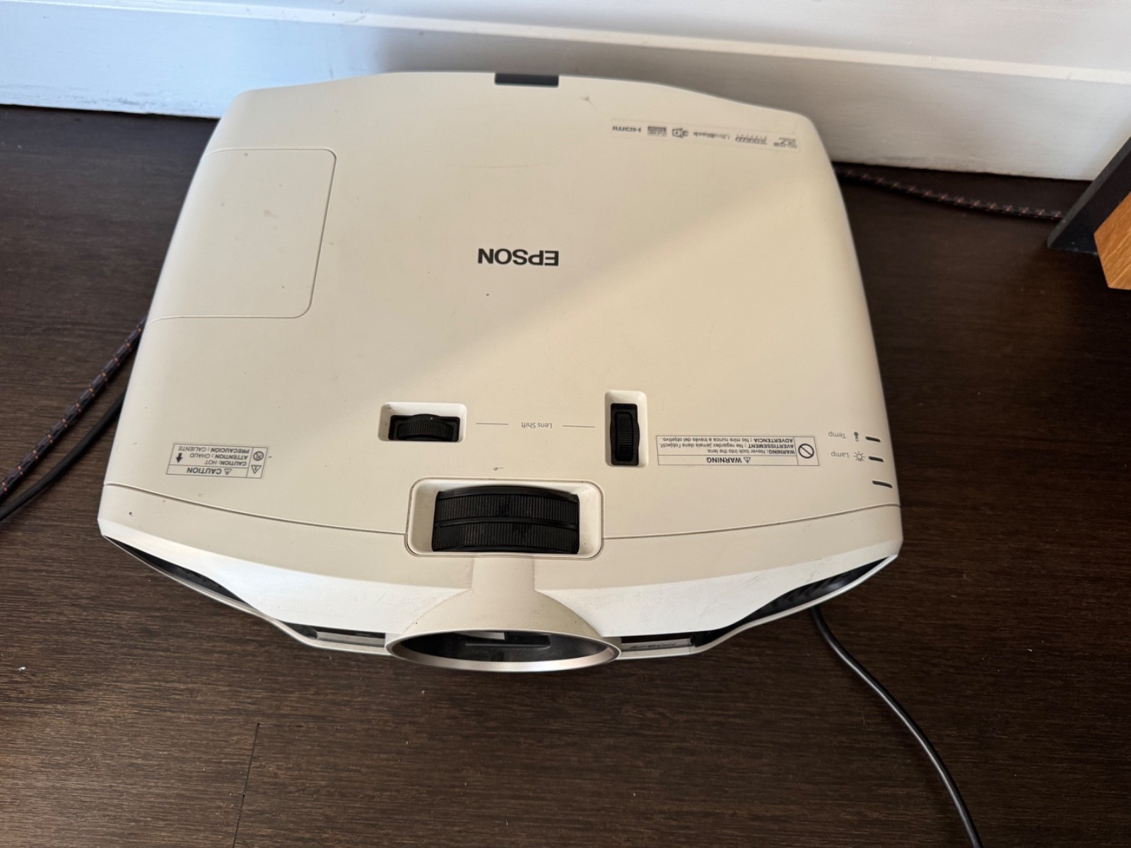 Epson PowerLite Home Cinema 5030UB LCD Projector