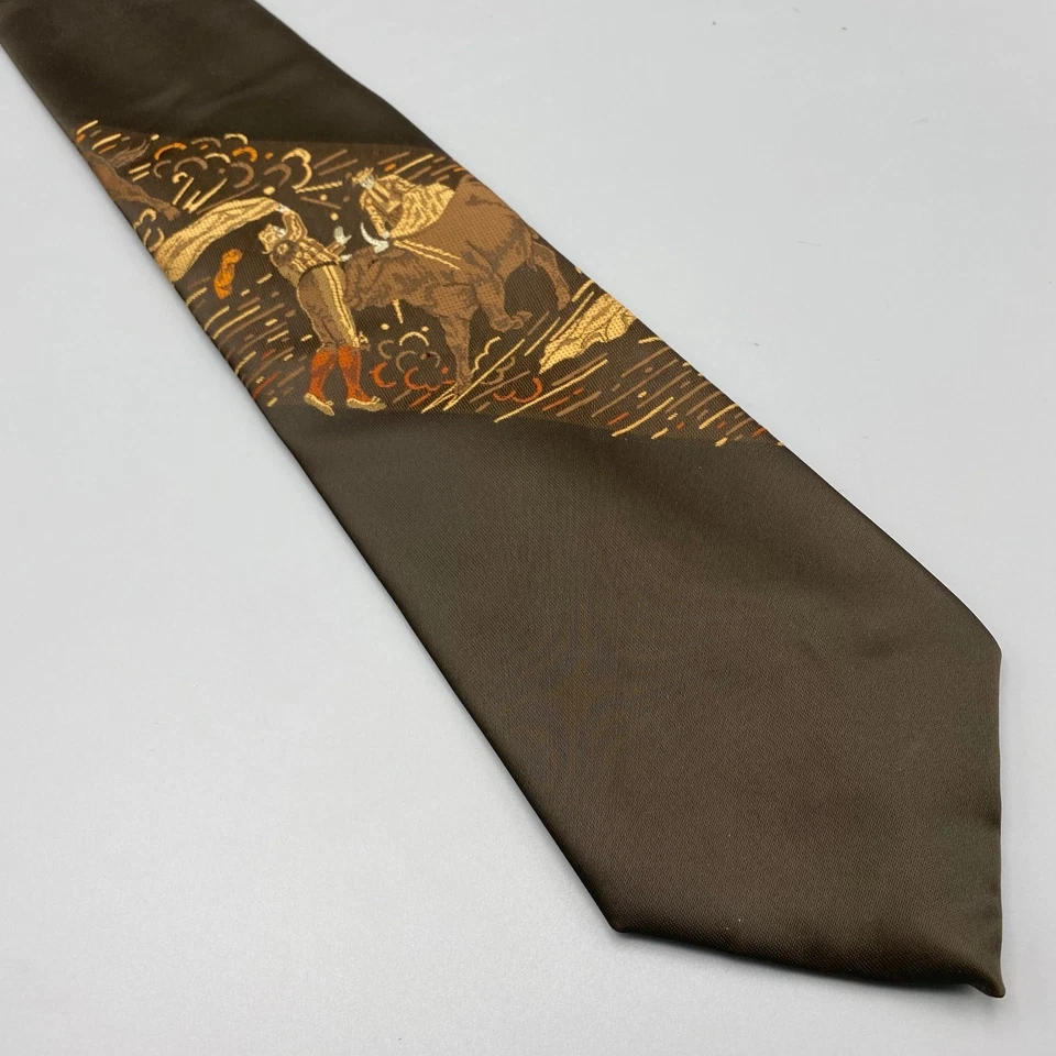 Corbata taurina Wemlon by Wembley años 70 100 % poliéster capa matador Foto 2 de 4