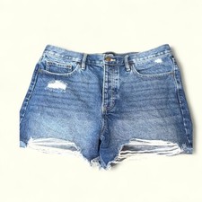 Calvin Klein Vintage SZ 32 high waisted Jean Blue Distressed Denim Shorts